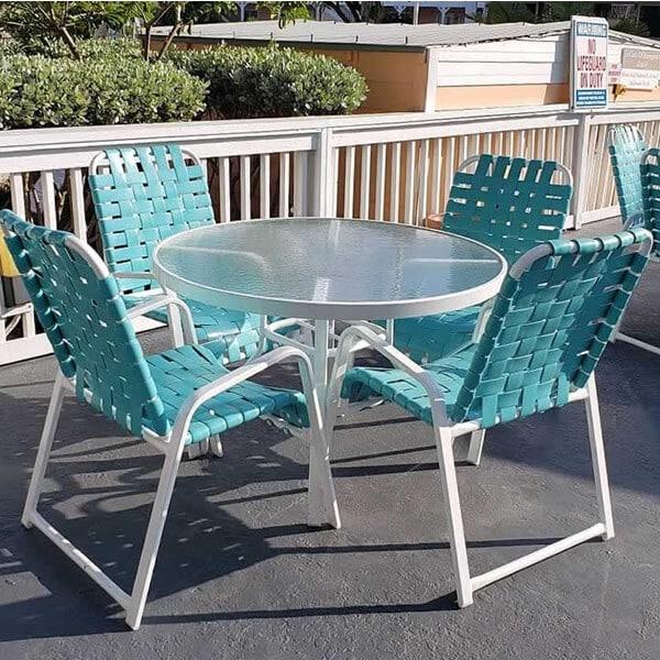 Oasis 42in Round Acrylic Commercial Pool Patio Table – Rectangular Aluminum Tubing - Image 2