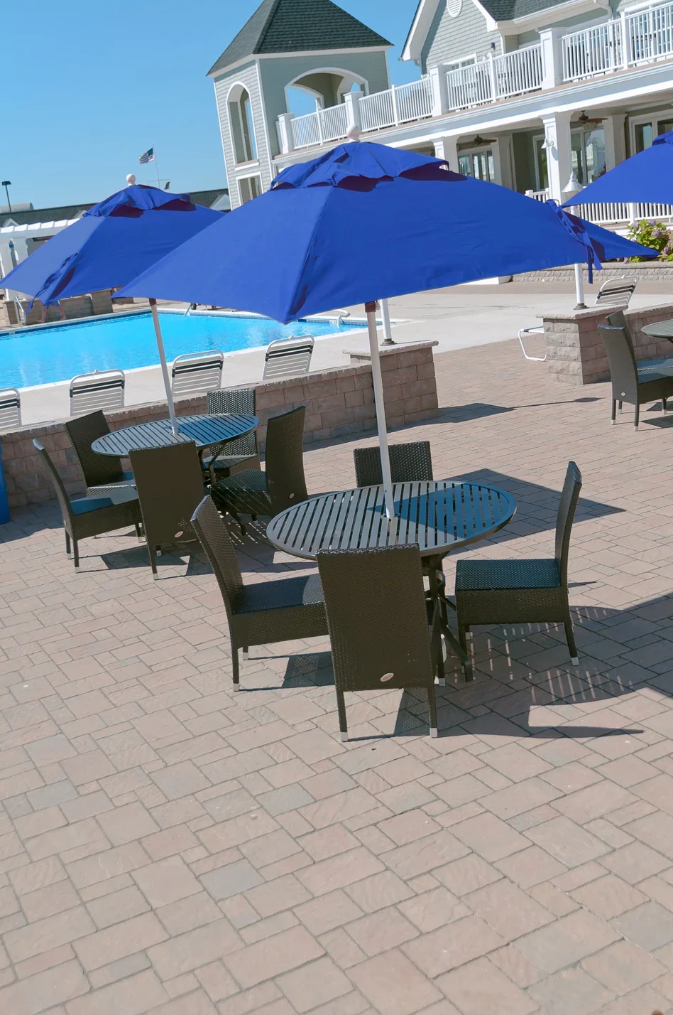 Frankford Monterey 6.5 Foot Square Fiberglass Market Umbrella – Crank Lift, No Tilt