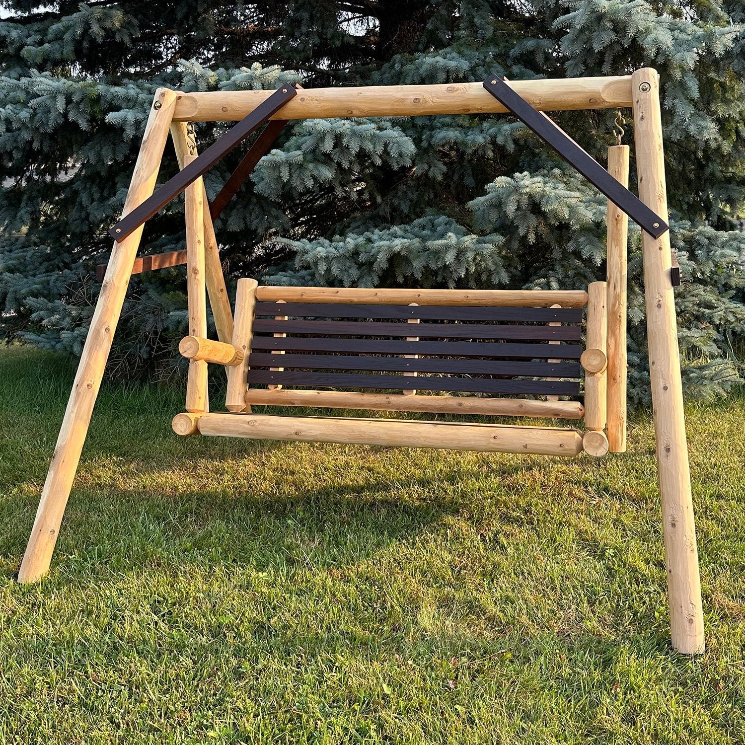 ThermaFusion Cedar Log 4-Foot Yard Swing – Northern White Cedar & Red Oak – USA Made - Image 2