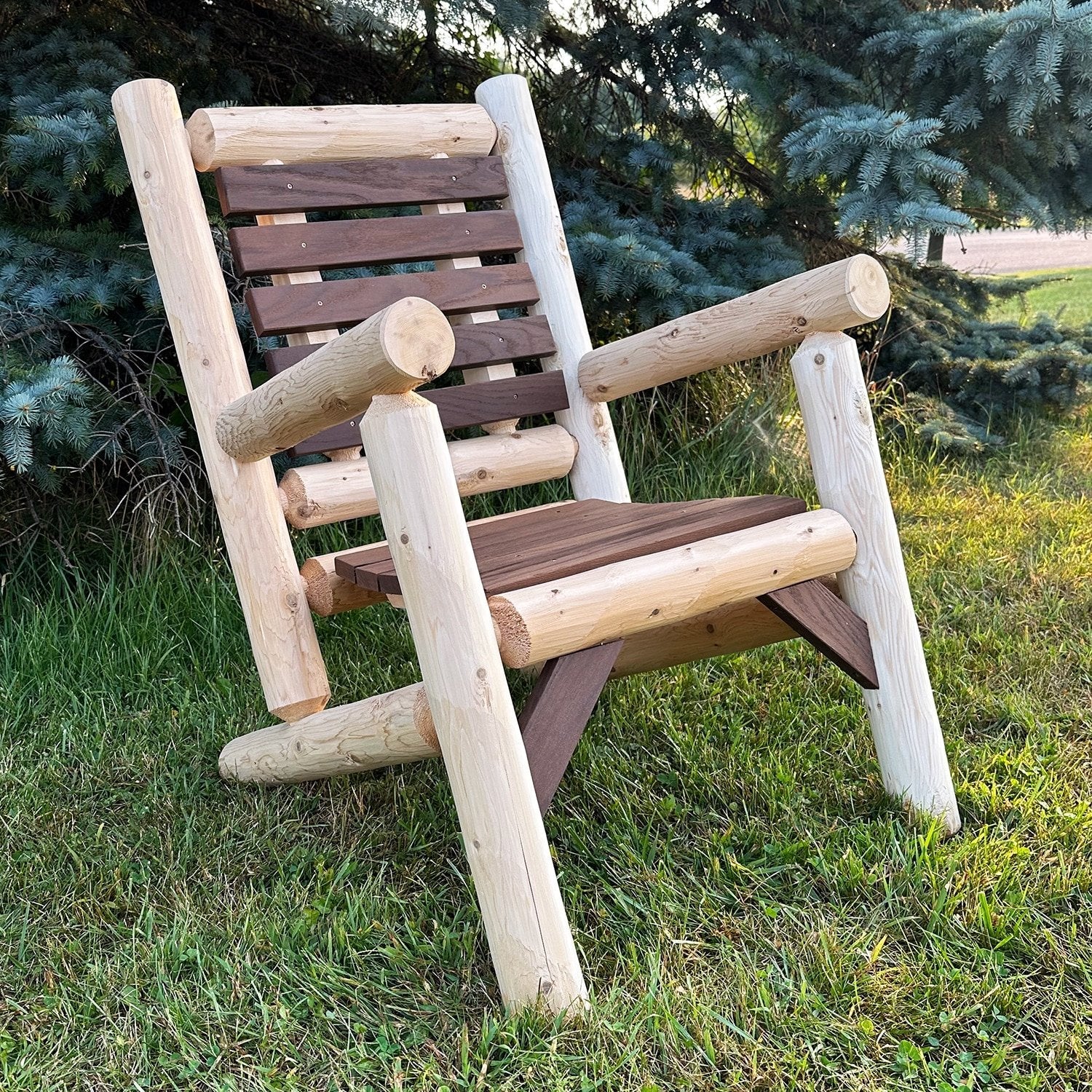 ThermaFusion Cedar Log Lounge Chair – Northern White Cedar & Red Oak – USA Made - Image 2