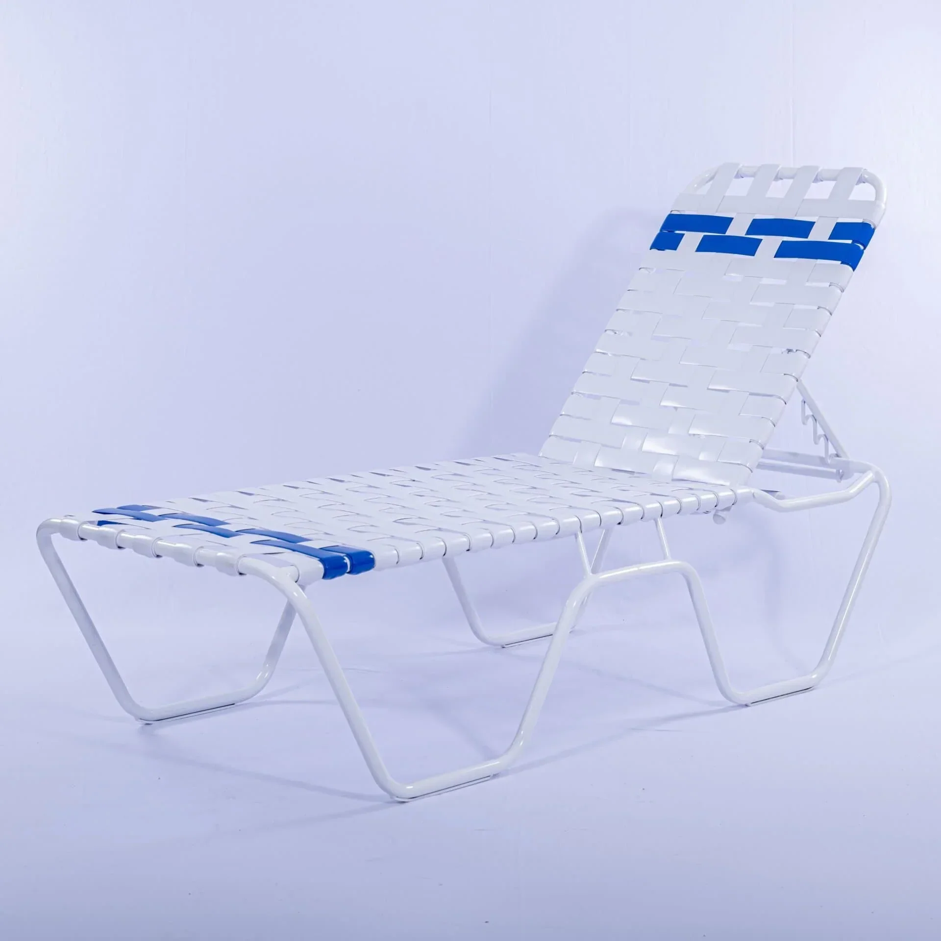 Vinyl Basket Weave Commercial Pool Chaise Lounge – 16in